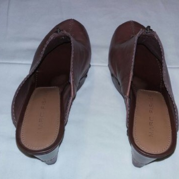 Marc Fischer Clogs & Mules - Picture 3 of 4